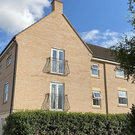 Modern Penthouse Apartment Wellingborough Luaran gambar